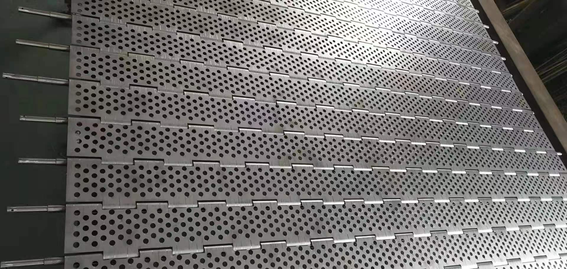 金属输送带有哪些生产过程？